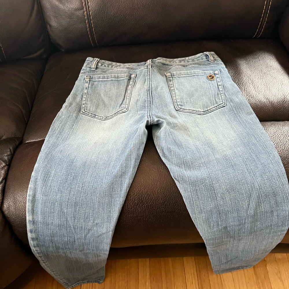 Women’s Micheal Kors skinny jeans, size 6!